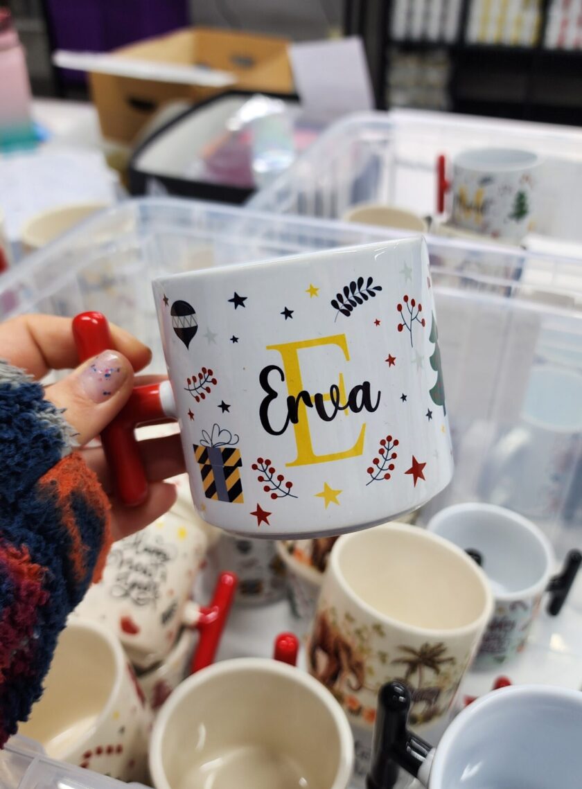 Erva İsmine Özel Yılbaşı Temalı Happy New Year Design Porselen T Kupa Bardak Latte Fincanı