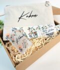 İsme Özel Yeşil Yaprak ve Kırmızı Çiçek Desenli Clutch Çanta Buzlu Cam Çay Fincanı Anahtarlık Hediye Seti - Görsel 3