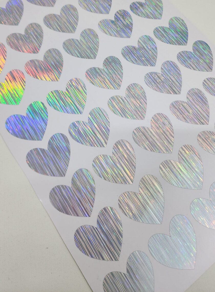 Yapışkanlı Sticker Kalp Şekilli Sticker Etiket Holografik Renkli 40 Adet 3.5x3.5 cm