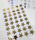 Yapışkanlı Sticker Yıldız Şekilli Sticker Etiket Parlak Gold Renkli 40 Adet 3.5x3.5 cm - Görsel 2