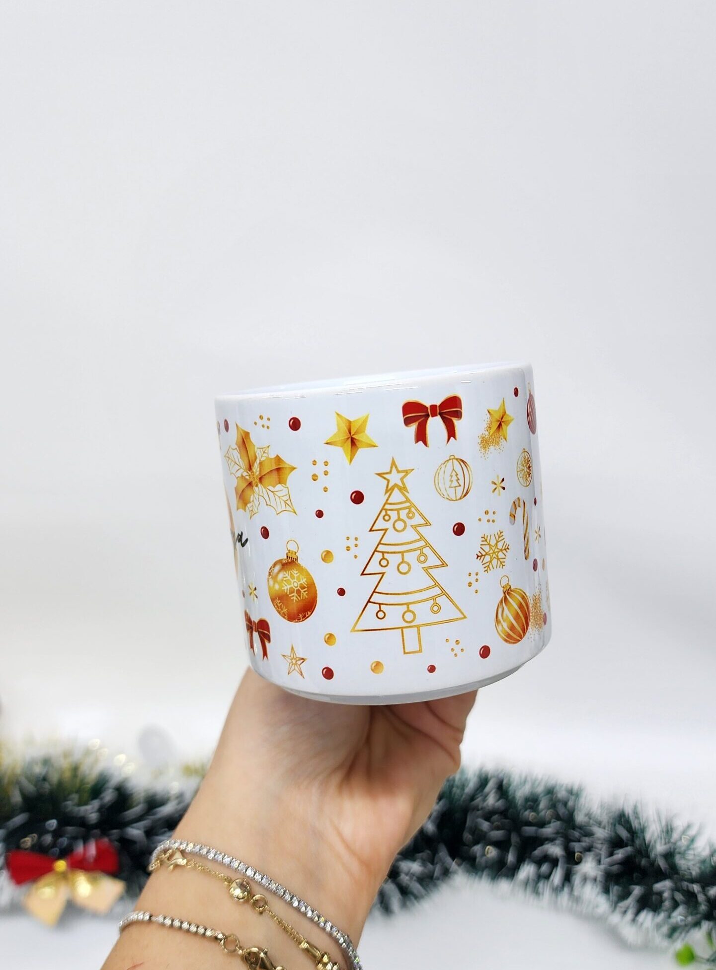 – İsme Özel Kişiye Özel Gold Detaylı Yılbaşı Temalı Happy New Year Design T Kupa Bardak Latte Fincanı İsme Özel Kişiye Özel Gold Detaylı Yılbaşı Temalı Happy New Year Design T Kupa Bardak Latte Fincanı - Görsel 2