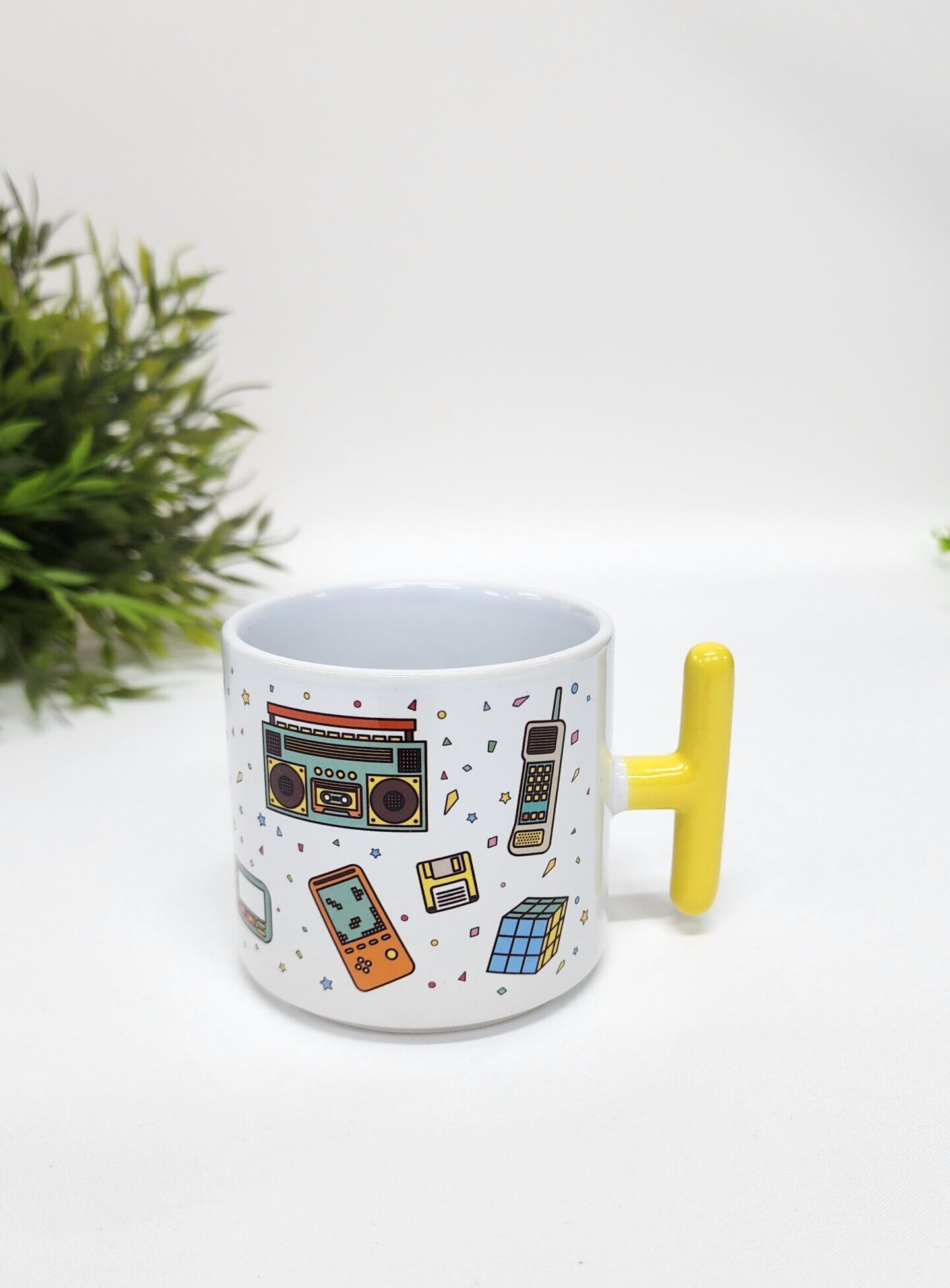 – İsme Özel Kişiye Özel Mavi 90’lar Tasarımlı Retro Porselen T Kupa Bardak Latte Fincanı İsme Özel Kişiye Özel Mavi 90’lar Tasarımlı Retro Porselen T Kupa Bardak Latte Fincanı - Görsel 3