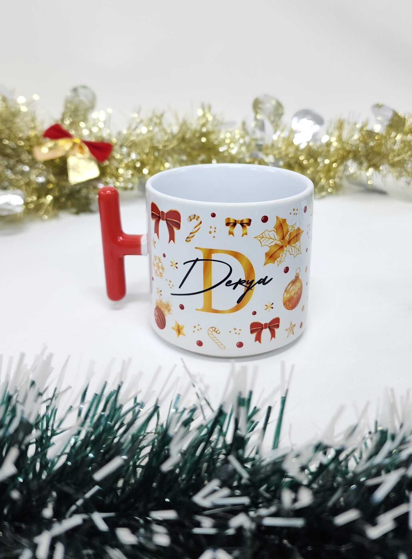 – İsme Özel Kişiye Özel Gold Detaylı Yılbaşı Temalı Happy New Year Design T Kupa Bardak Latte Fincanı İsme Özel Kişiye Özel Gold Detaylı Yılbaşı Temalı Happy New Year Design T Kupa Bardak Latte Fincanı