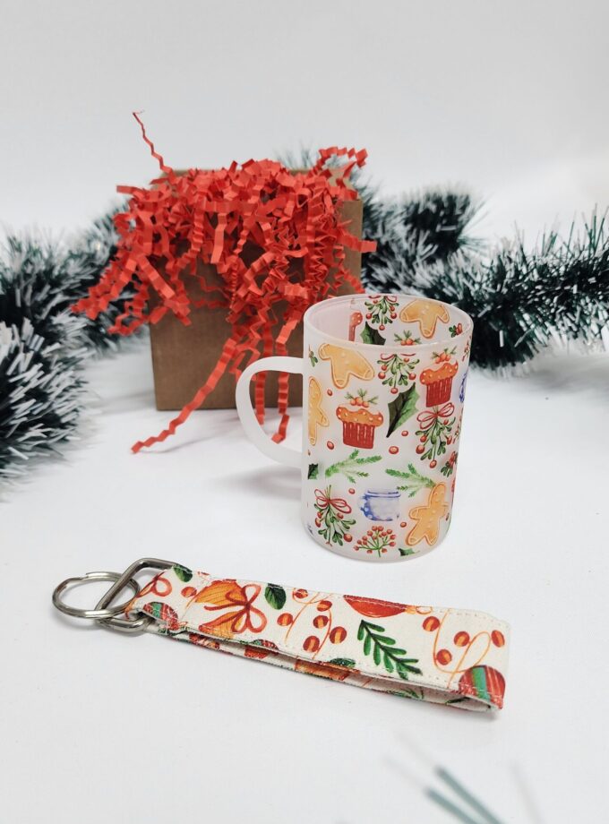 Kurabiye Adam Gingerbread Man Yılbaşı Noel Temalı Çay Bardağı Çay Fincanı Anahtarlık Hediye Seti