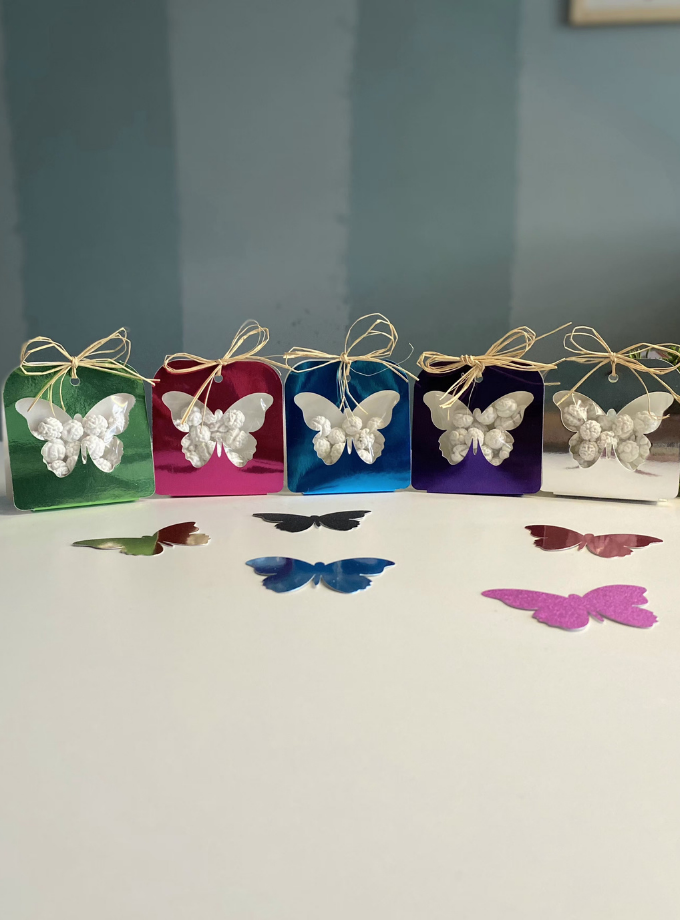 Yeni Yıl Hediyesi Yılbaşı Hediyesi Leblebi Şekeri Metalik Renk Kutu 10 Adet