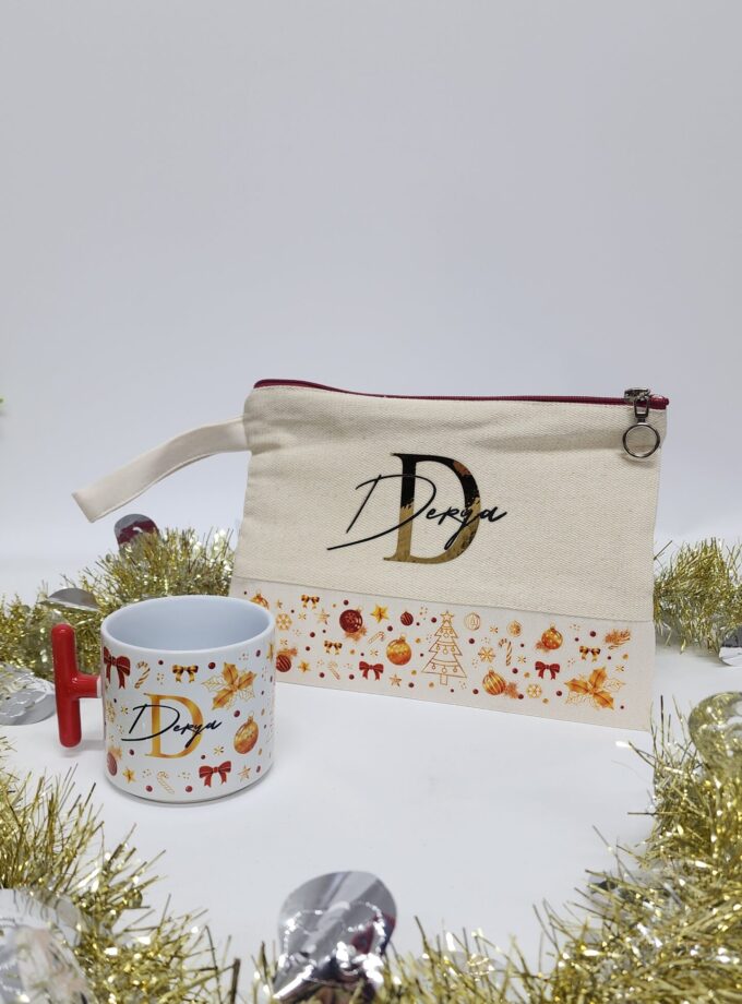 İsme Özel Kişiye Özel Gold Detaylı Yılbaşı T Kupa Bardak Latte Fincanı Clutch Çanta Hediye Seti